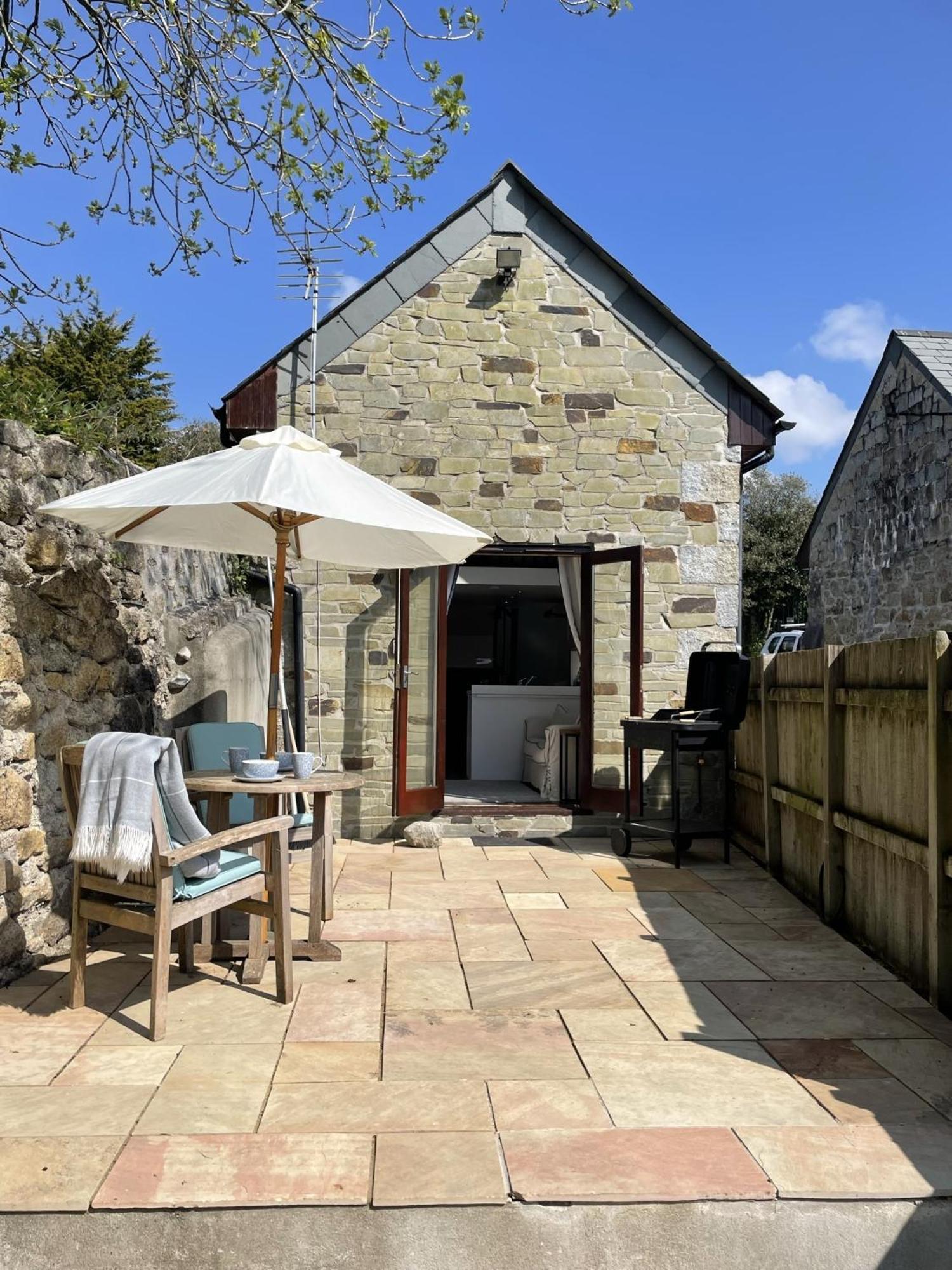 The Stables - Detached Cottage With Private Garden & Hot Tub St Austell Eksteriør billede